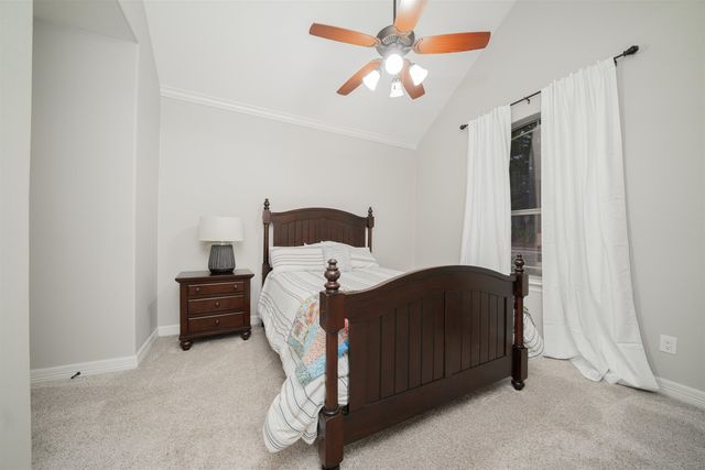 111 Rutland Dr, Hallsville, TX 75650
