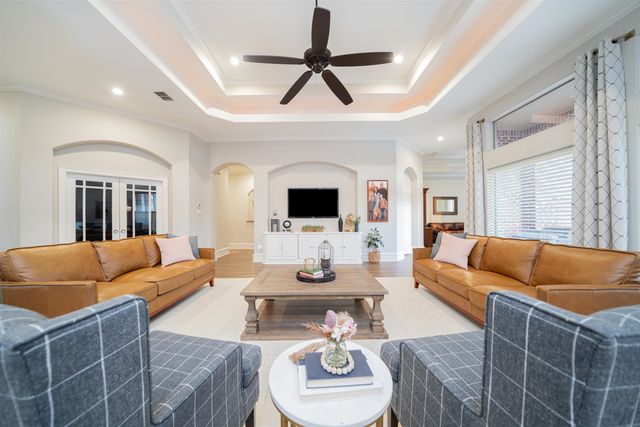 111 Rutland Dr, Hallsville, TX 75650