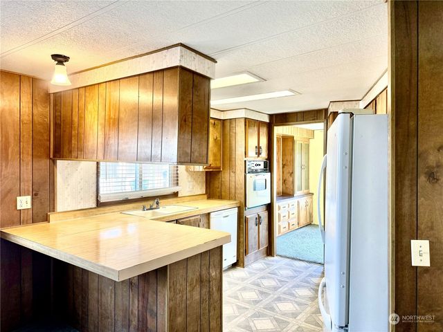 1458 SE Sandpiper Lane, College Place, WA 99324