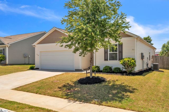 17 Crestwood Pines Trail, Piedmont, SC 29673