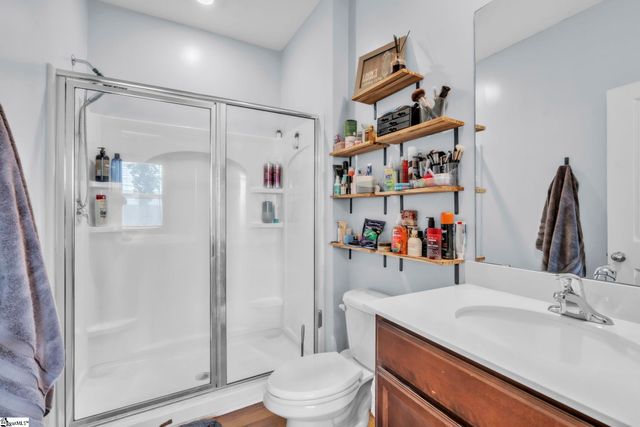 17 Crestwood Pines Trail, Piedmont, SC 29673