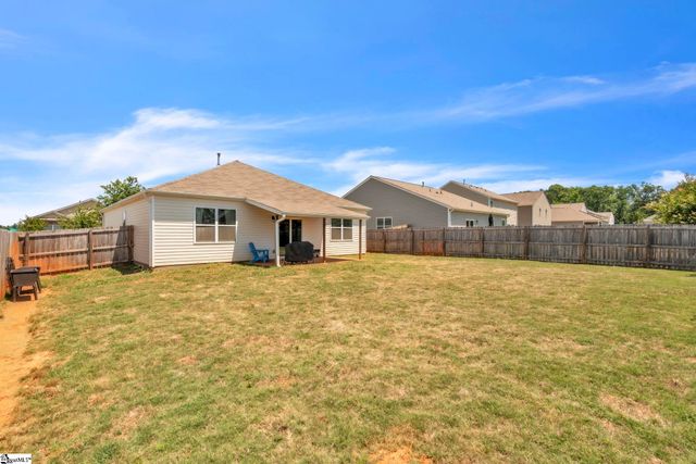 17 Crestwood Pines Trail, Piedmont, SC 29673