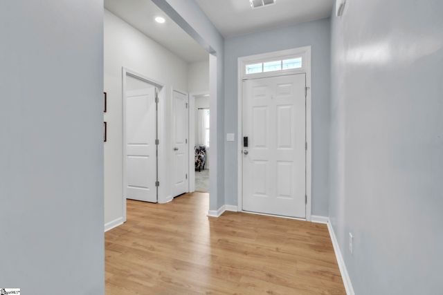 17 Crestwood Pines Trail, Piedmont, SC 29673