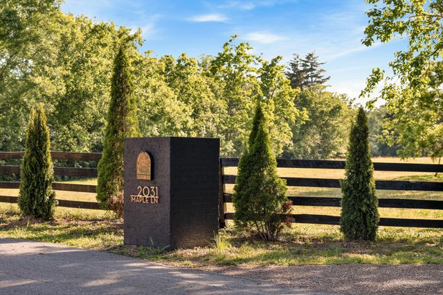 2031 Maple Ln, Franklin, TN 37067