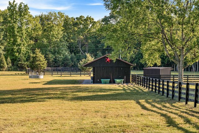 2031 Maple Ln, Franklin, TN 37067