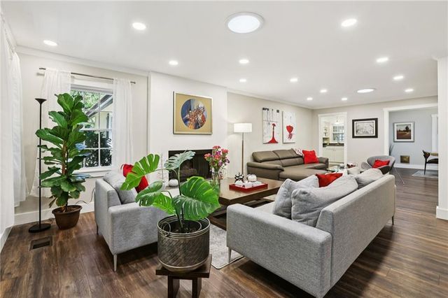 15 Perthshire Drive, Peachtree City, GA 30269