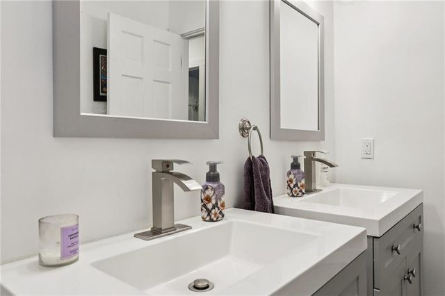 15 Perthshire Drive, Peachtree City, GA 30269