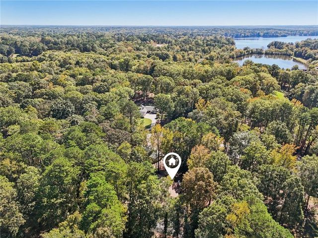 15 Perthshire Drive, Peachtree City, GA 30269