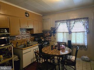1218 OAKHURST PL, Baltimore, MD 21216