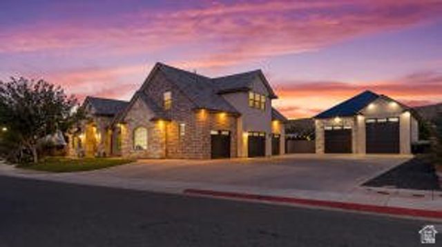 717 S 775 W, Hurricane, UT 84737