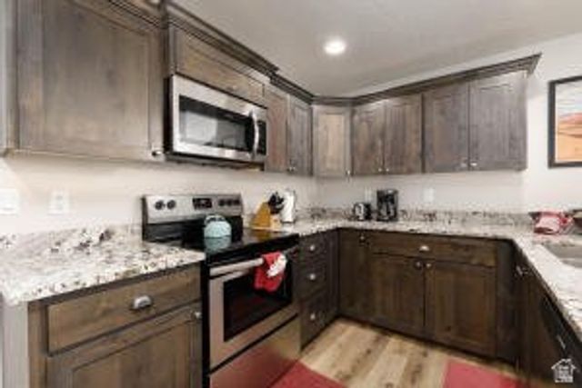 717 S 775 W, Hurricane, UT 84737