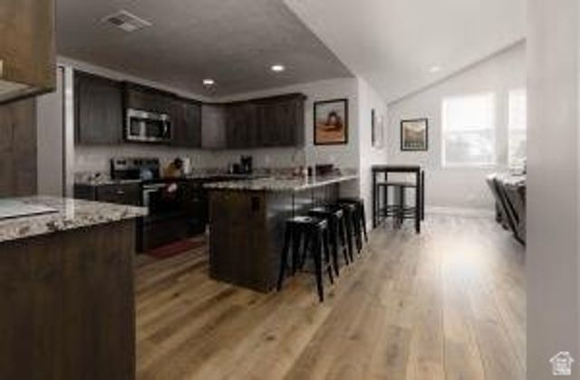 717 S 775 W, Hurricane, UT 84737