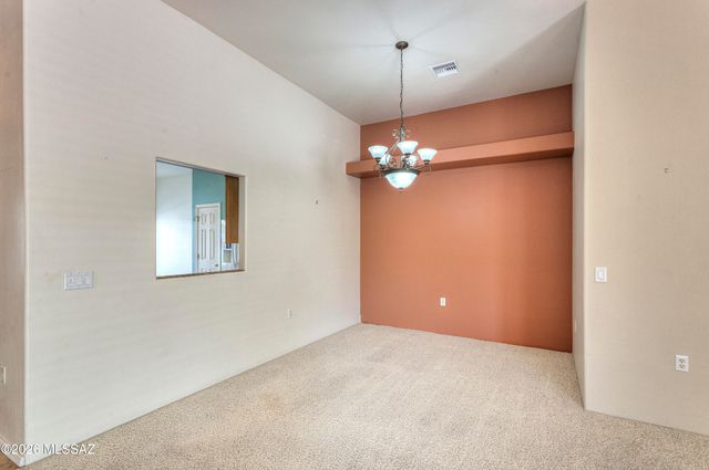 651 W Camino Del Bondadoso, Green Valley, AZ 85614