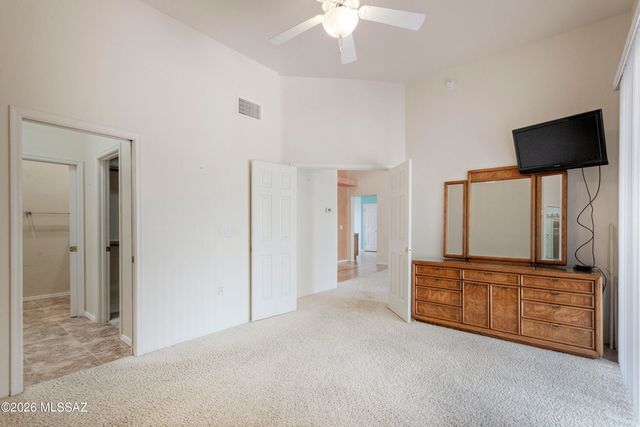 651 W Camino Del Bondadoso, Green Valley, AZ 85614