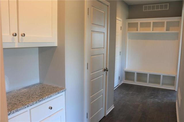2337 Wabash Street, Olathe, KS 66061