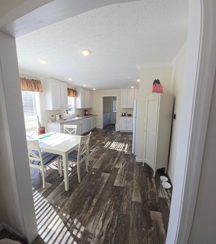 1792-B Breezy Bay Way, Mcclellanville, SC 29458