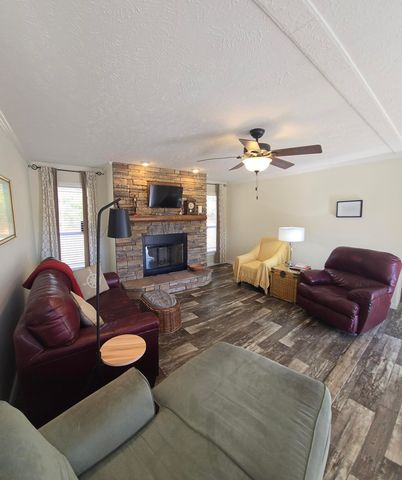 1792-B Breezy Bay Way, Mcclellanville, SC 29458