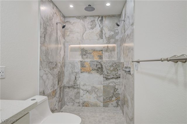 527 Buchanan Avenue, Henderson, NV 89015