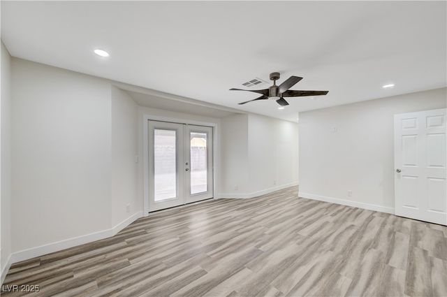 527 Buchanan Avenue, Henderson, NV 89015