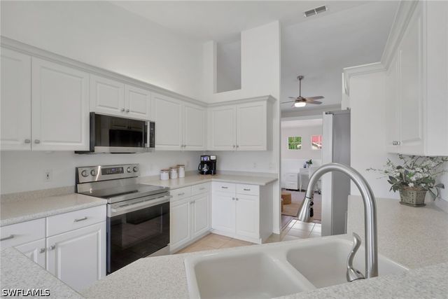 20300 Calice CT 1104, Estero, FL 33928