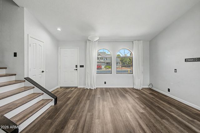 4009 W MISTY WILLOW Lane, Glendale, AZ 85310