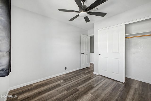 4009 W MISTY WILLOW Lane, Glendale, AZ 85310