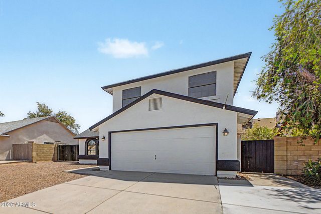 4009 W MISTY WILLOW Lane, Glendale, AZ 85310