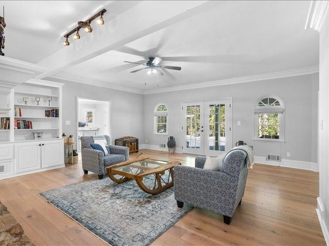 10570 Buice Road, Johns Creek, GA 30022