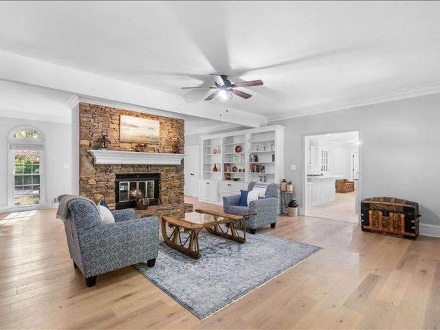 10570 Buice Road, Johns Creek, GA 30022