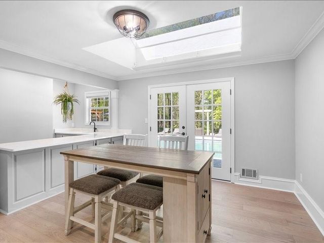 10570 Buice Road, Johns Creek, GA 30022