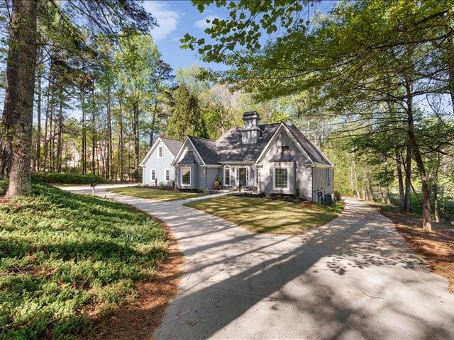10570 Buice Road, Johns Creek, GA 30022