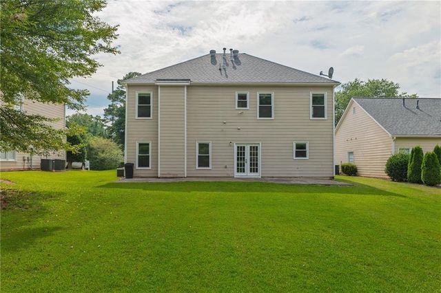 315 Foe Creek Drive, Roswell, GA 30076