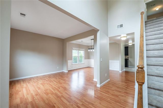 315 Foe Creek Drive, Roswell, GA 30076