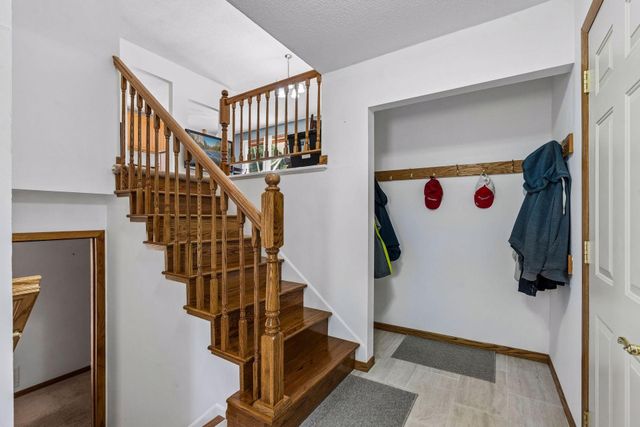 9775 103rd Avenue N, Maple Grove, MN 55369