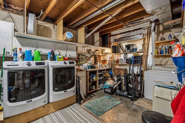 9775 103rd Avenue N, Maple Grove, MN 55369