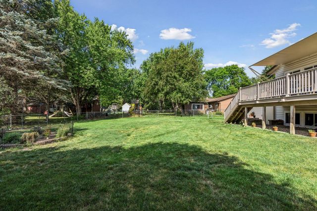 9775 103rd Avenue N, Maple Grove, MN 55369