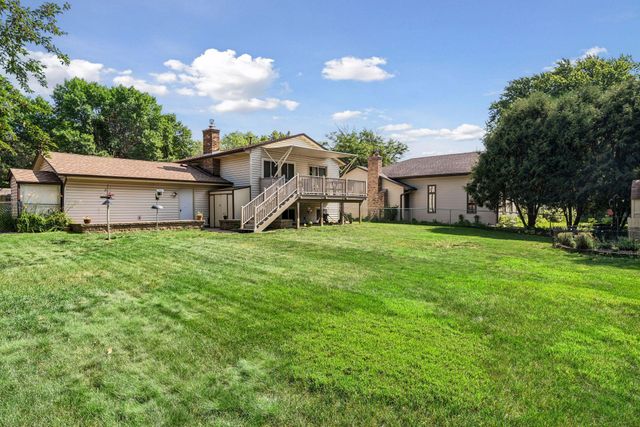 9775 103rd Avenue N, Maple Grove, MN 55369