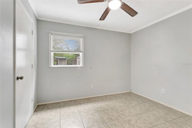 5680 25TH STREET CIRCLE E, Bradenton, FL 34203