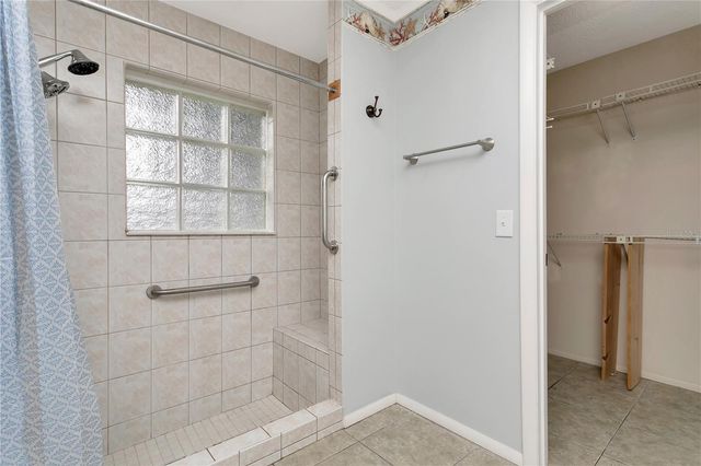 5680 25TH STREET CIRCLE E, Bradenton, FL 34203