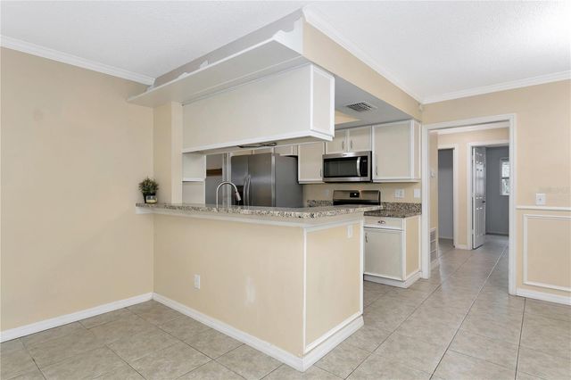 5680 25TH STREET CIRCLE E, Bradenton, FL 34203