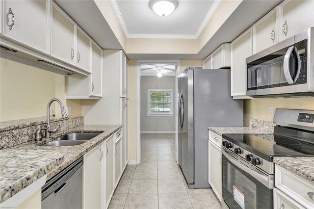 5680 25TH STREET CIRCLE E, Bradenton, FL 34203