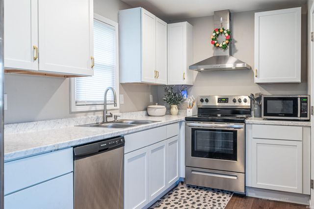 603 E Adams Avenue, Chandler, IN 47610