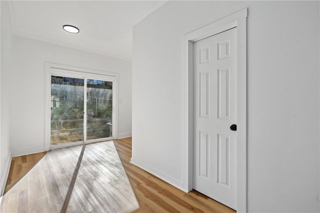 253 Southern Ave, Mt Washington, PA 15211