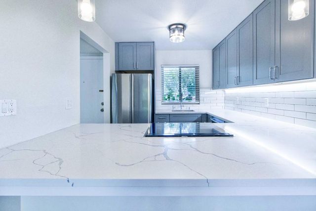 1008 Fontana Drive, Alameda, CA 94502