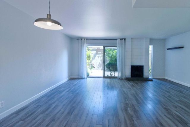 1008 Fontana Drive, Alameda, CA 94502