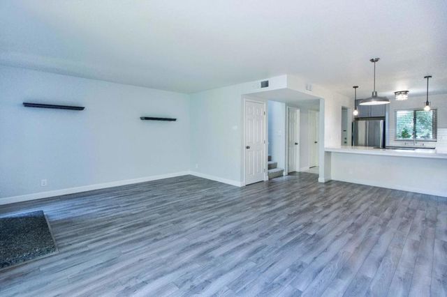 1008 Fontana Drive, Alameda, CA 94502