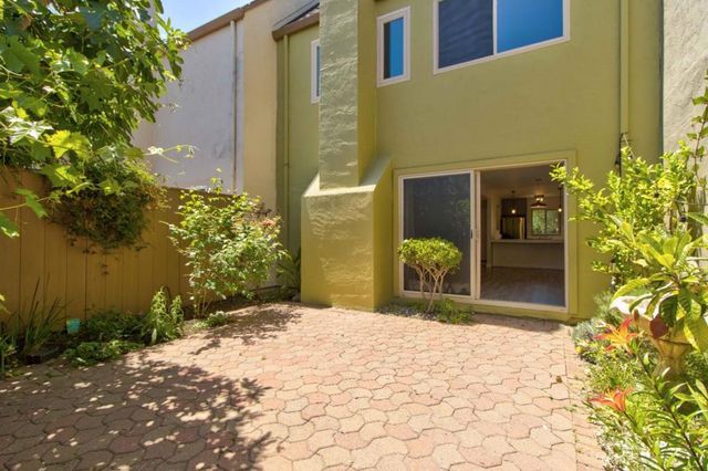 1008 Fontana Drive, Alameda, CA 94502
