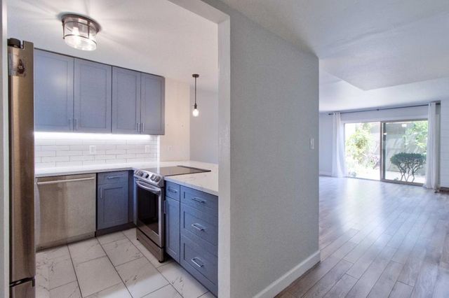 1008 Fontana Drive, Alameda, CA 94502