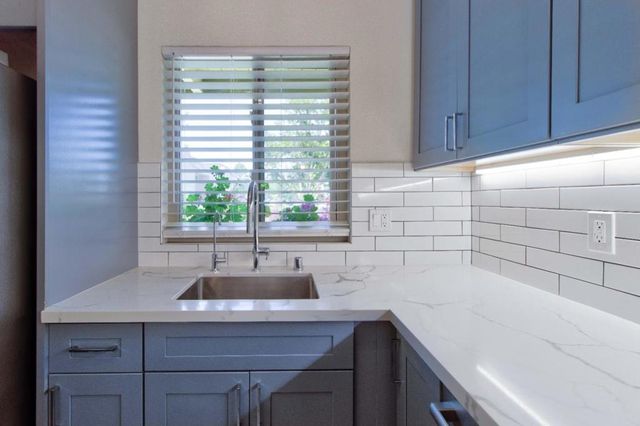 1008 Fontana Drive, Alameda, CA 94502