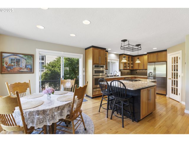 3509 KNOLL Dr, Newberg, OR 97132